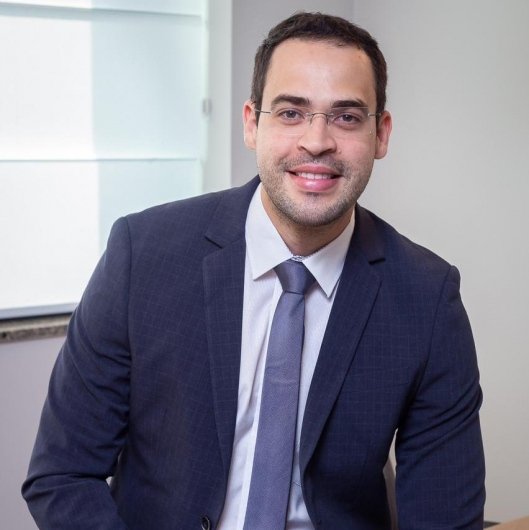 Dr. Lucas Alexandria
