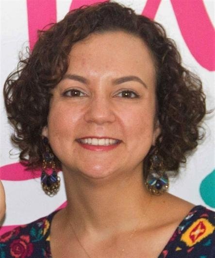 Camila Oliveira Mendes Leal