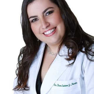 Dra. Karen Santana G Moreira