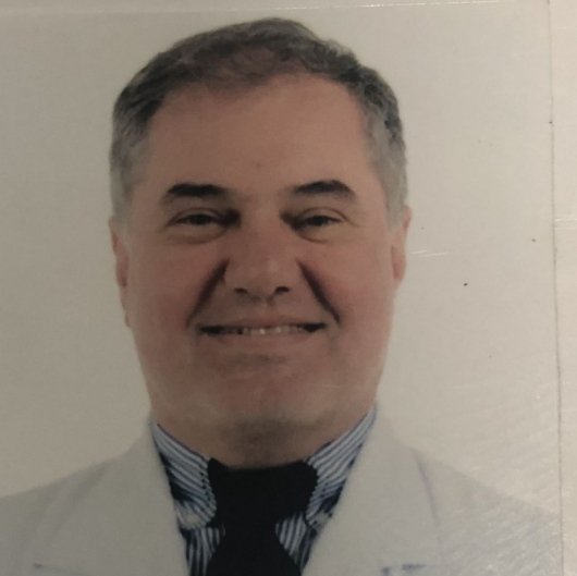 Dr. Achilles Machado