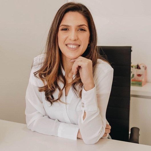 Dra. Amanda Pool