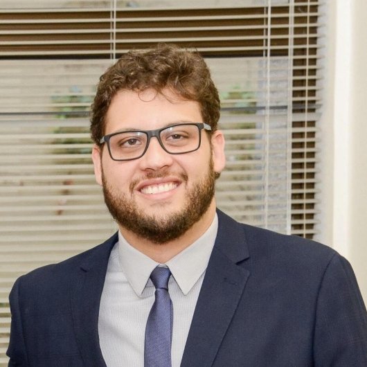 Dr. Rafael Coradin