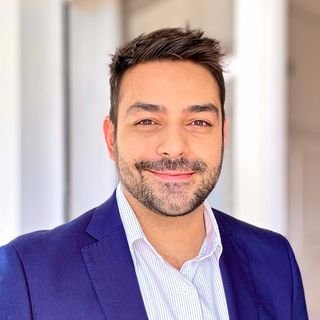 Dr. Denis Cavalcante
