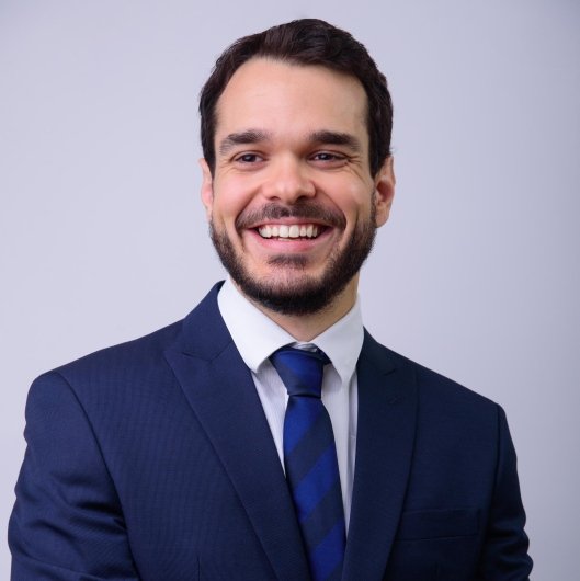 Dr. Rodrigo Galhego