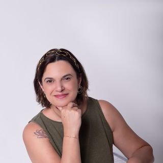 Dra. Sheila Tenório Aguiar