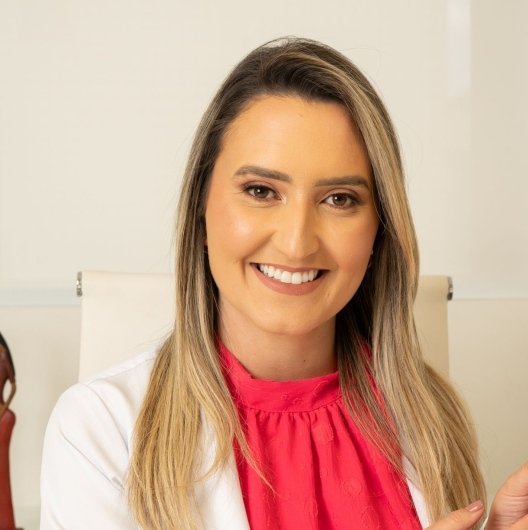 Dra. Ana Raquel Barbosa Alfenas