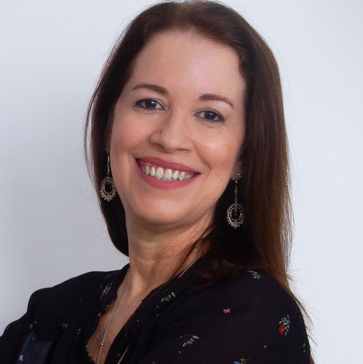 Dra. Janine Cordeiro