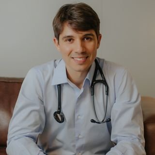 Dr. Eduardo Seixas Cenci Marin