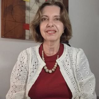 Prof. Maria Angélica Monteiro