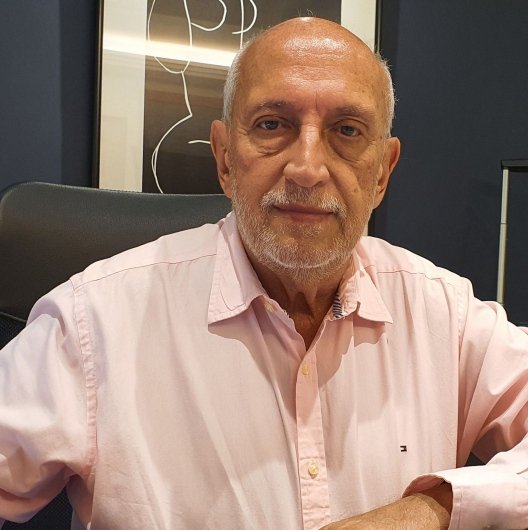 Dr. Paulo Étienne