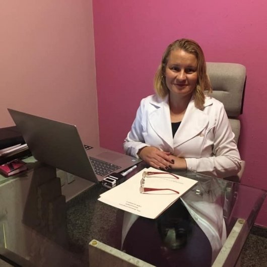 Dra. Rosanne Cerqueira Da Silva Dos Santos
