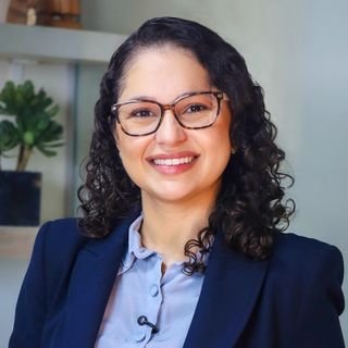 Dra. Élida Dantas Belarmino