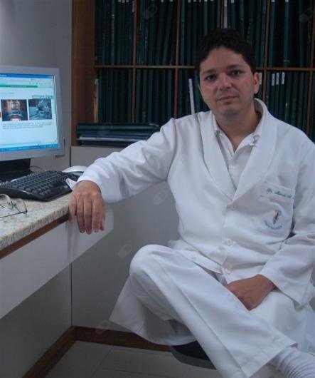 Dr. Marcos de Aquino Leite
