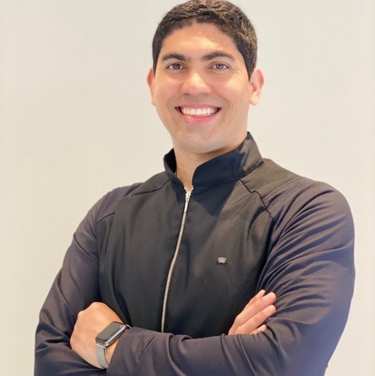 Dr. Eduardo Reis