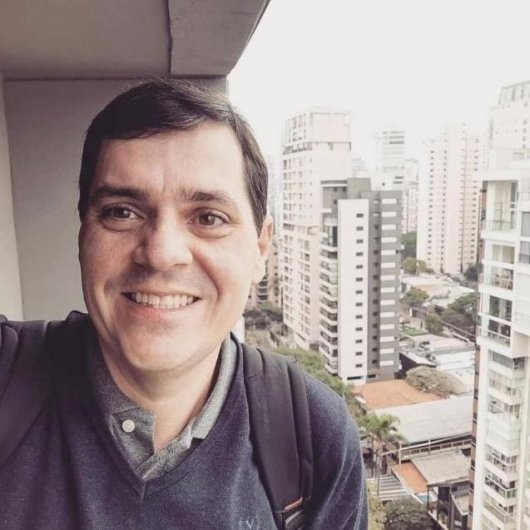 Dr. Marcelo Messeder