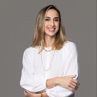 Dra. Amanda Evelyn Cruvinel Goulart