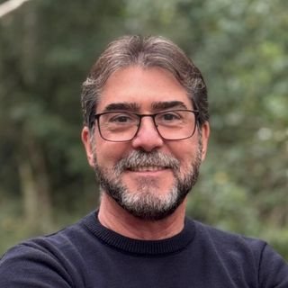 Dr. Giovanni Oliveira Rattacaso Filho
