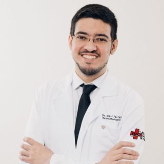 Dr. Davi Vieira Ferreira