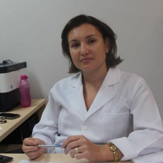 Dra. Marcia Soares Marcondes
