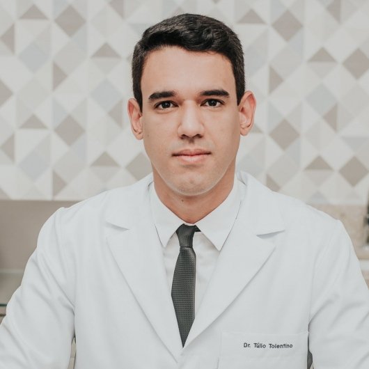 Dr. Túlio Tolentino