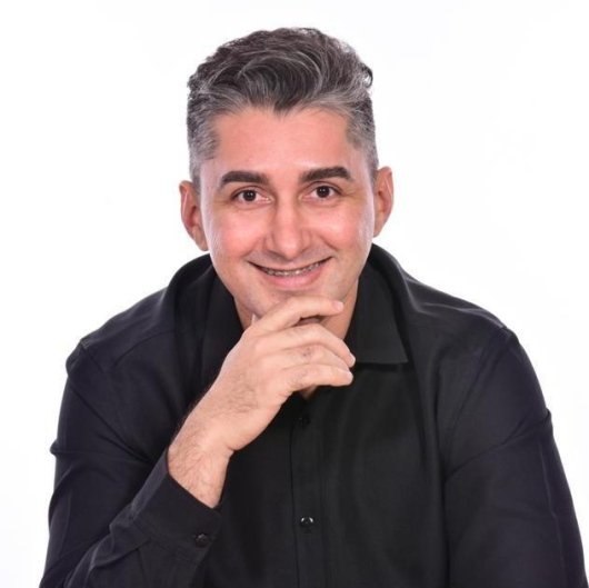 Dr. Arnaldo Doth