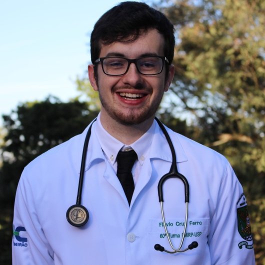 Dr. Flavio Ferro