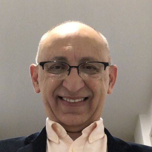Dr. Leonides Lira