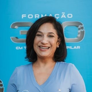 Dra. Erika Coimbra