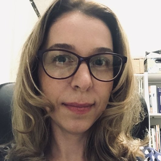 Dra. Carolina Zadrozny Gouvêa Da Costa
