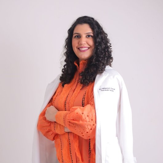 Dra. Bárbara Araújo Fonseca