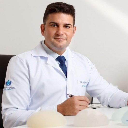 Dr. Juliano Pereira