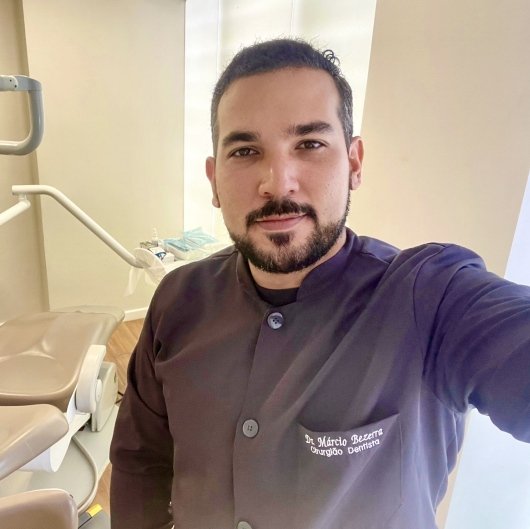 Dr. Márcio do Nascimento Bezerra