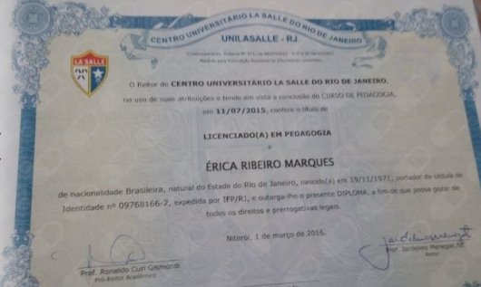 Dra. Érica Ribeiro Marques