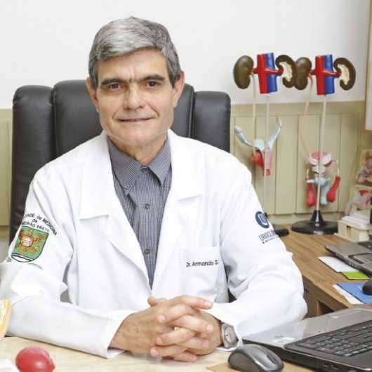 Dr. Armando dos Santos Abrantes