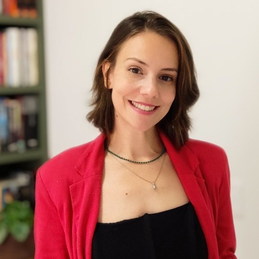 Prof. Érika Hasse