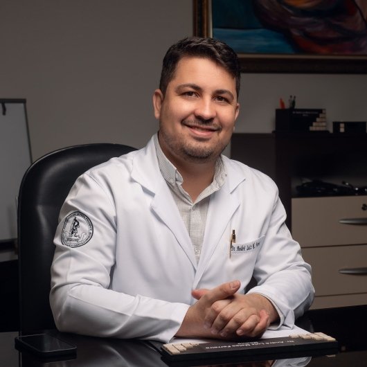 Dr. Andre Meles
