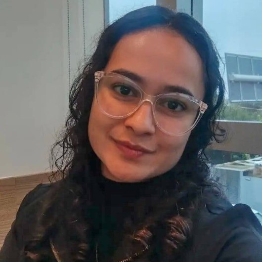 Dra. Juliana Lopes Ribeiro