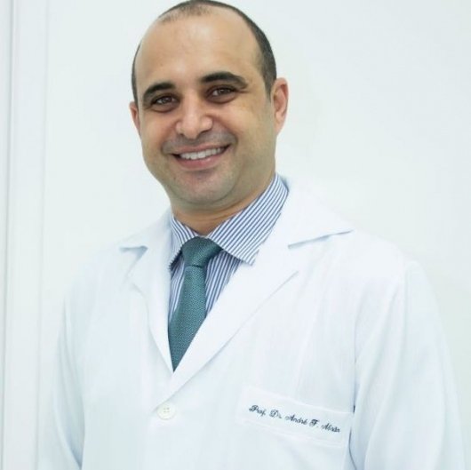 Dr. André Felipe Abrão