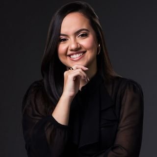 Dra. Lara Giovana Aguiar Magalhães