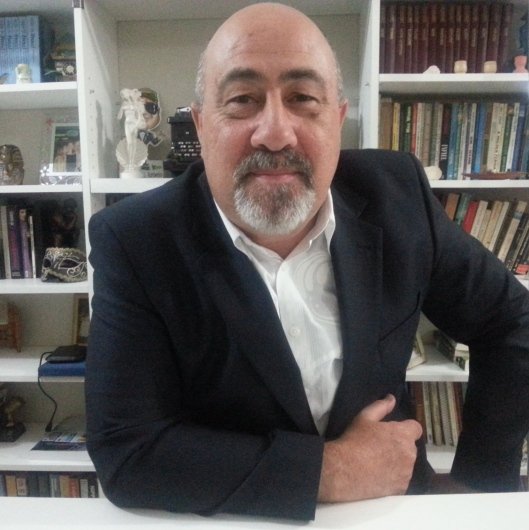 Demétrio Rebello