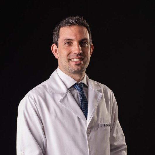 Dr. Caio Villela Antonialli