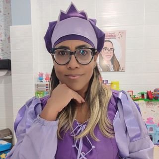Dra. Daniela Lima Silva