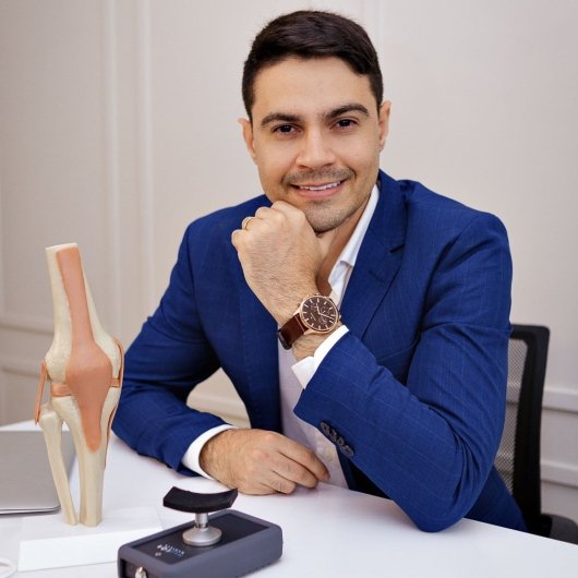 Dr. Cairo Rodrigues