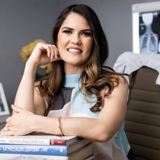 Dra. Ariane Marinho