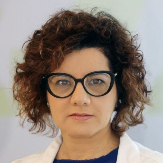 Dra. Daniela Cristina Machado Tameirão