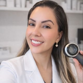 Dra. Amanda Pereira Campero