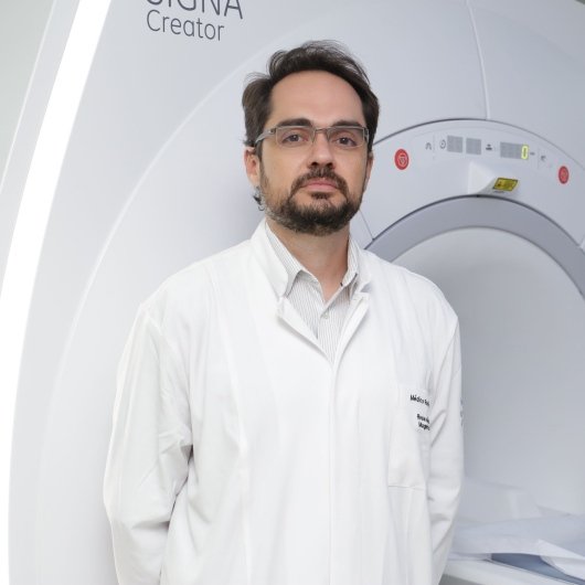 Dr. Leonardo Fontenelle de Carvalho