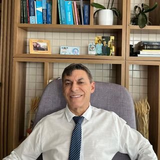 Dr. Nivaldo De Souza