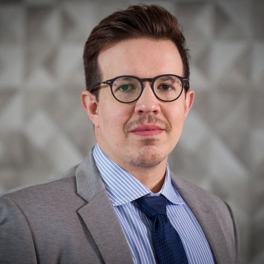 Dr. Victor Hugo Damasceno Fernandes