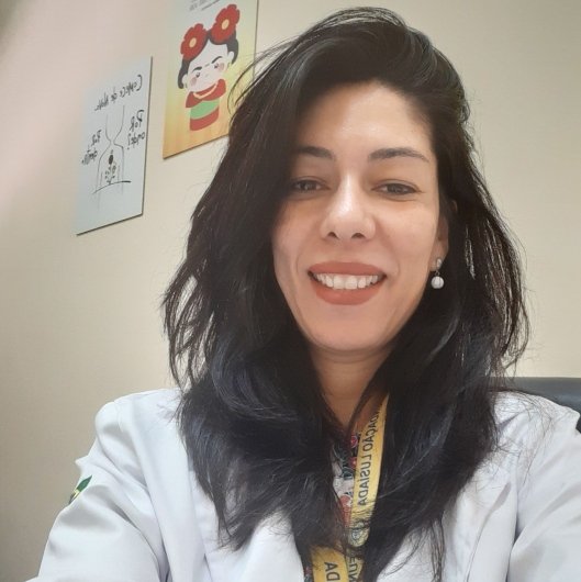 Dra. Flaviana Silva Prado
